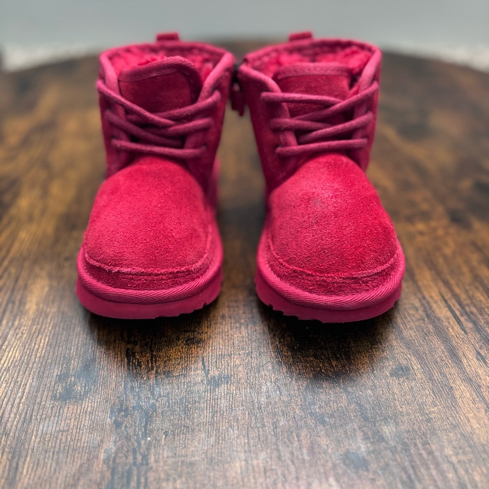 Toddler UGG Red Lace-Up Boots – Size 9